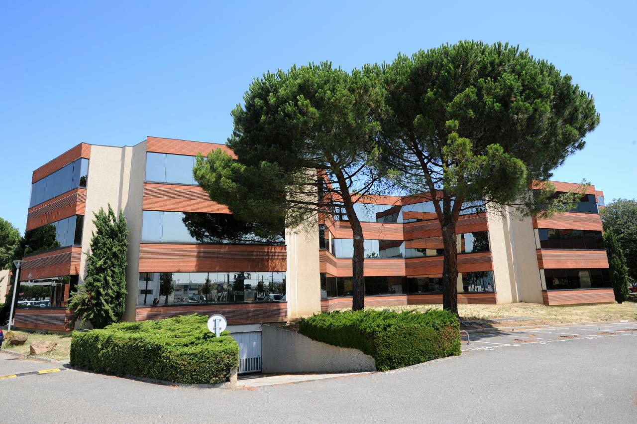 Bureau Blagnac 580m² Location bureau Blagnac Haute-Garonne OLBUR2108343 1
